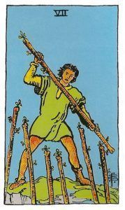 Siete de Bastos en el Tarot Rider Waite. Significado y simbología